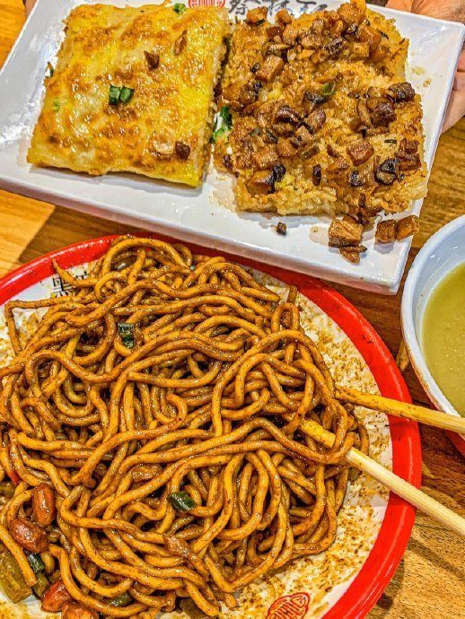 热干面和豆皮