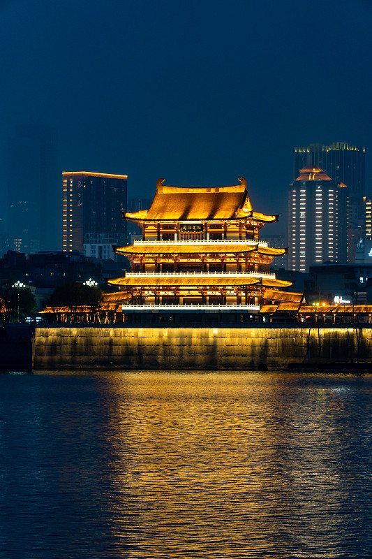 湘江杜甫江阁夜景