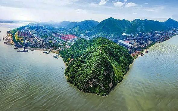 黄石磁湖