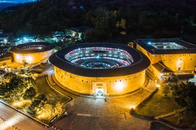 土楼聚落夜景